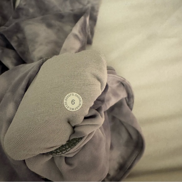 Lululemon align leggings - Picture 2 of 4